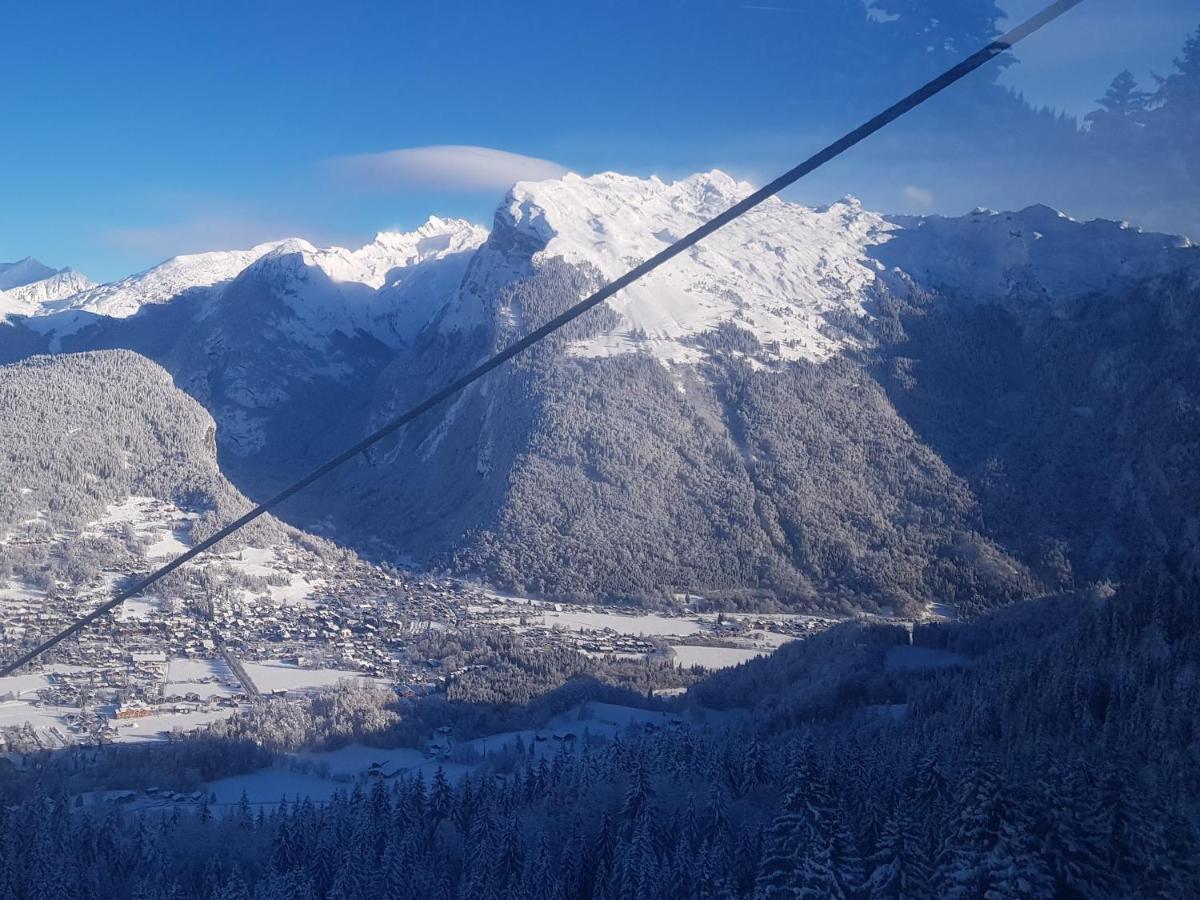 Les Frahans Самоен Экстерьер фото